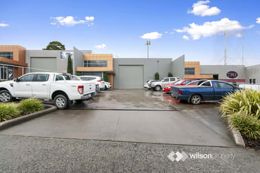 2/15 Phoenix Street Warragul VIC 3820 - Image 2