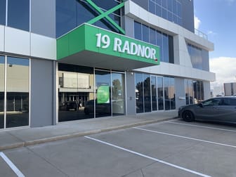 5/19 Radnor Drive Deer Park VIC 3023 - Image 2