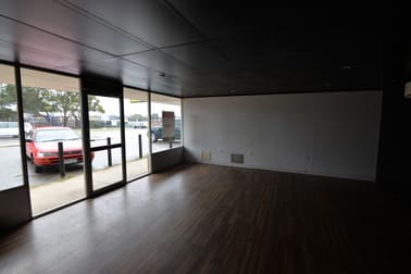 Shop 1, 130 Sherriffs Road Morphett Vale SA 5162 - Image 3