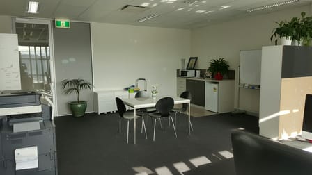 9/574 Plummer Street Port Melbourne VIC 3207 - Image 3