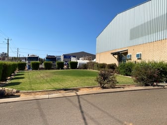 1/15 Williams Street West Kalgoorlie WA 6430 - Image 2