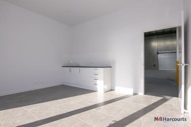 1/4 Ryeland Court North Geelong VIC 3215 - Image 2