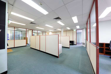 9 Mosrael Place Rowville VIC 3178 - Image 2