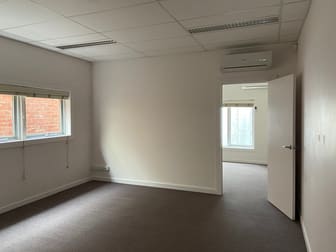 1a/978 Main Road Eltham VIC 3095 - Image 2