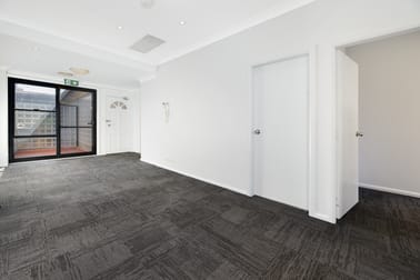 Suite 1/17 Railway Avenue Wahroonga NSW 2076 - Image 2