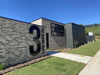 1/3 Ted Ovens Drive Coffs Harbour NSW 2450 - Image 1