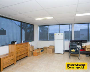 Unit 2 / 38 Mordaunt Circuit Canning Vale WA 6155 - Image 3