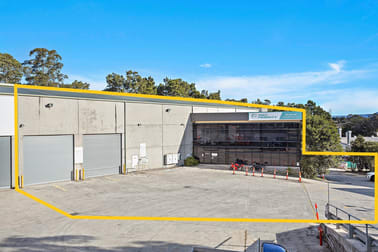 2/244 Nolan Street Unanderra NSW 2526 - Image 1
