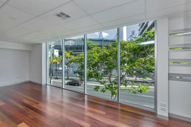 440 Vulture Street Kangaroo Point QLD 4169 - Image 2