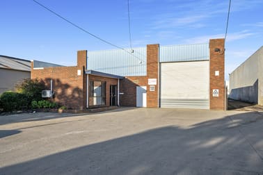 18 Edols Street North Geelong VIC 3215 - Image 1