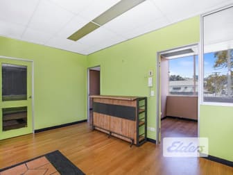 1/738 Main Street Kangaroo Point QLD 4169 - Image 3