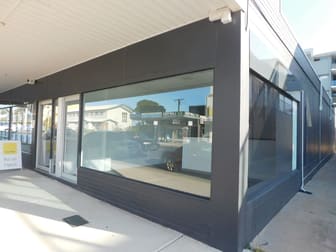 2/181 Bay Terrace Wynnum QLD 4178 - Image 2