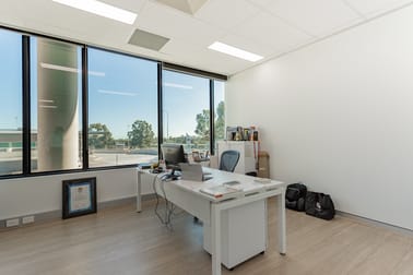 E204/24-32 Lexington Drive Bella Vista NSW 2153 - Image 3