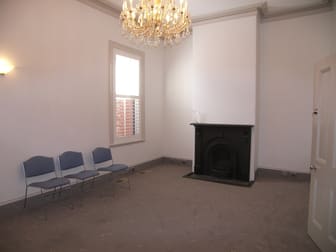 Room 4/135 Queen Street Bendigo VIC 3550 - Image 3