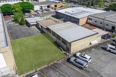 12 Glentanna Street Kedron QLD 4031 - Image 2