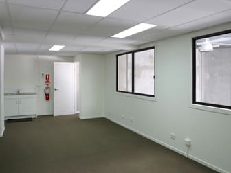 2/68 Blanck Street Ormeau QLD 4208 - Image 3
