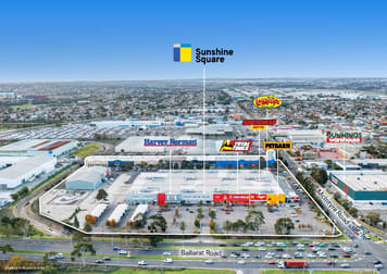 Click to view all images 484 Ballarat Road Sunshine North VIC 3020 - Image 1