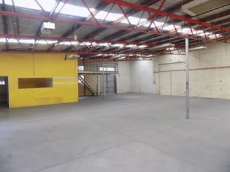2/5 Alex Avenue Moorabbin VIC 3189 - Image 2