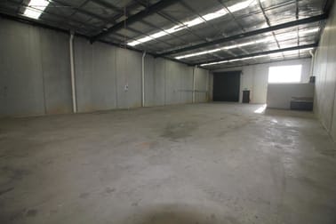 Unit/24A Bate Close Pakenham VIC 3810 - Image 2