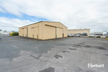 6 FAIRLANE DRIVE Mount Gambier SA 5290 - Image 2