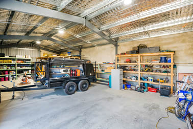 6/10 Matchett Drive East Bendigo VIC 3550 - Image 2
