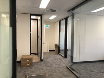 First Floor/30 Mawson Place Mawson ACT 2607 - Image 3