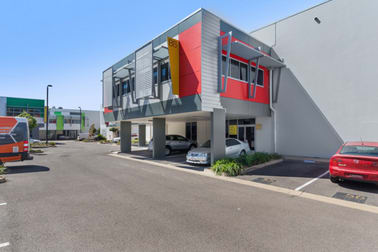 Click to view all images 8/547 Woolcock Street Mount Louisa QLD 4814 - Image 1