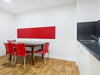 2/14 Latham Street Mornington VIC 3931 - Image 3