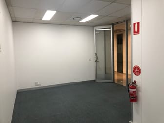 3/1040 Dandenong Road Carnegie VIC 3163 - Image 2