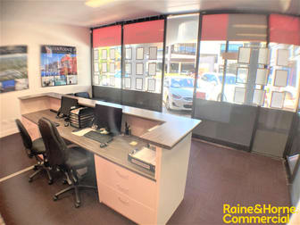 27/42 Bundall Road Bundall QLD 4217 - Image 1