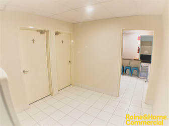 27/42 Bundall Road Bundall QLD 4217 - Image 3