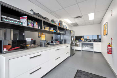 Level 11, 11.01/301 Coronation Drive Milton QLD 4064 - Image 3