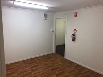 8/24 Anzac Parade Yeppoon QLD 4703 - Image 2