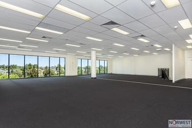 3/18 Lexington Drive Bella Vista NSW 2153 - Image 2