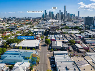 31 Doggett Street Newstead QLD 4006 - Image 3