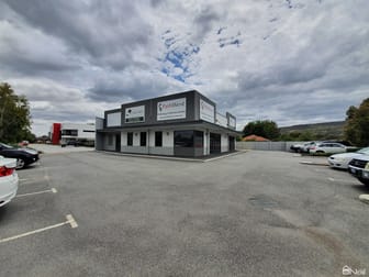 1/4 Mountain View Kelmscott WA 6111 - Image 2