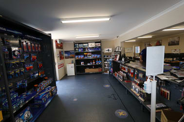 1/17 Rothcote Court Burleigh Heads QLD 4220 - Image 3