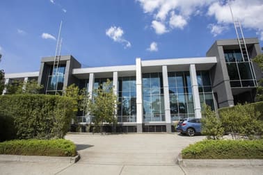 Unit 668/Ground floor - 668 Lorimer St Port Melbourne VIC 3207 - Image 1