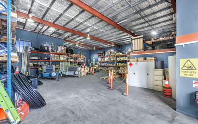 2/15 Administration Road Murarrie QLD 4172 - Image 1