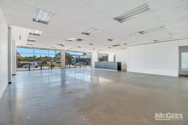 212 Main South Road Morphett Vale SA 5162 - Image 3