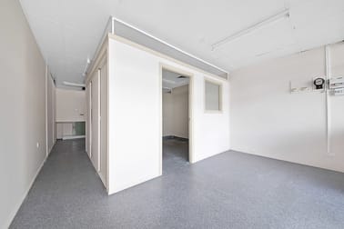 1/54 William Street Rockhampton City QLD 4700 - Image 3