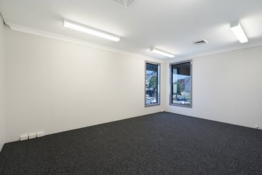 Unit 1, 45 The Avenue Wickham NSW 2293 - Image 3