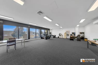 128 Radnor Drive Derrimut VIC 3026 - Image 3