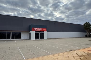 Click to view all images 2-12 Seventh Street Mildura VIC 3500 - Image 1