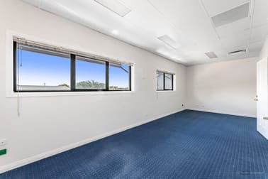 Suite 3, Lot 1/109 Herries Street East Toowoomba QLD 4350 - Image 2