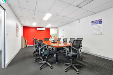 Unit 2, 53 Newheath Drive Arundel QLD 4214 - Image 3