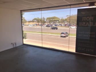 2/313 Princes Highway Werribee VIC 3030 - Image 3