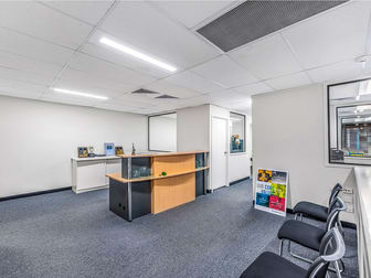 30 Finchley Street Milton QLD 4064 - Image 2