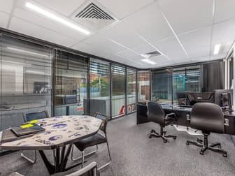 30 Finchley Street Milton QLD 4064 - Image 3