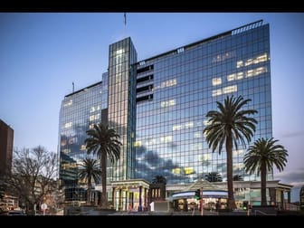 520/1 Queens Road Melbourne 3004 VIC 3004 - Image 2